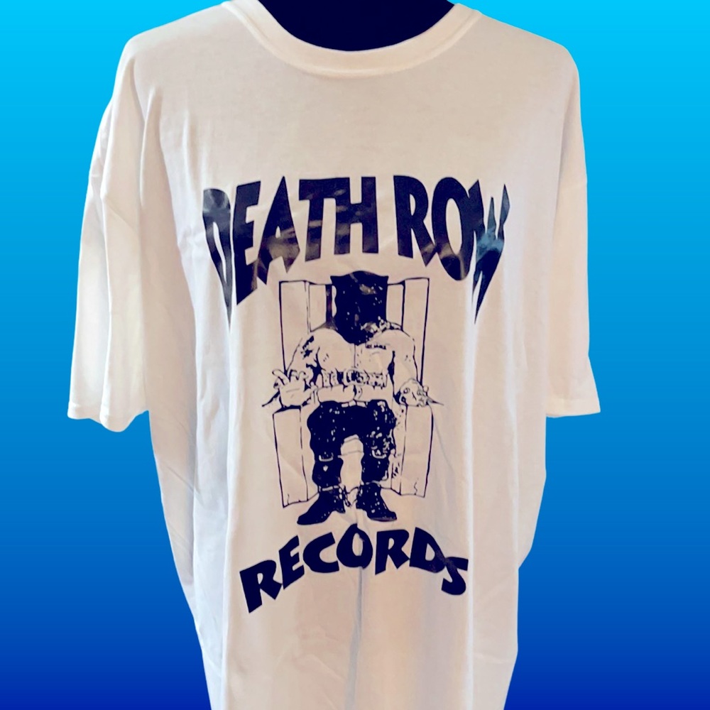 White T-shirt w/logo